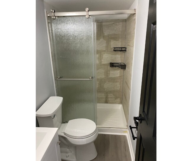 Building Photo - 2933 Presstman St