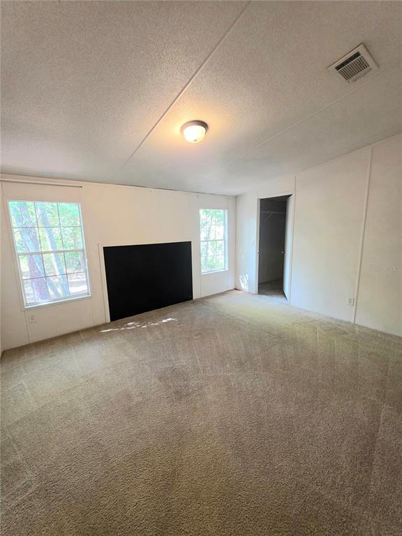 Building Photo - 512 NE 71st Terrace