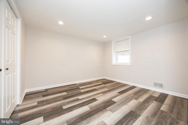 Building Photo - 3130 Ryerson Cir