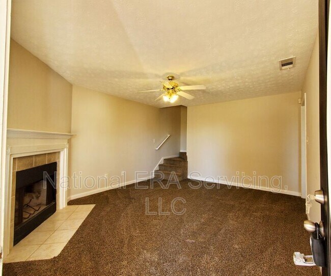 Building Photo - 97 Livingston Ln