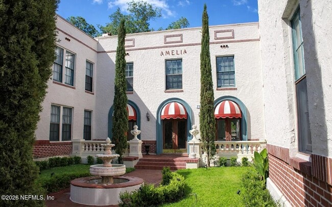 Building Photo - 1310 Willow Branch Ave