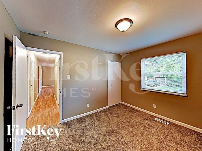Building Photo - 1559 Florida Dr