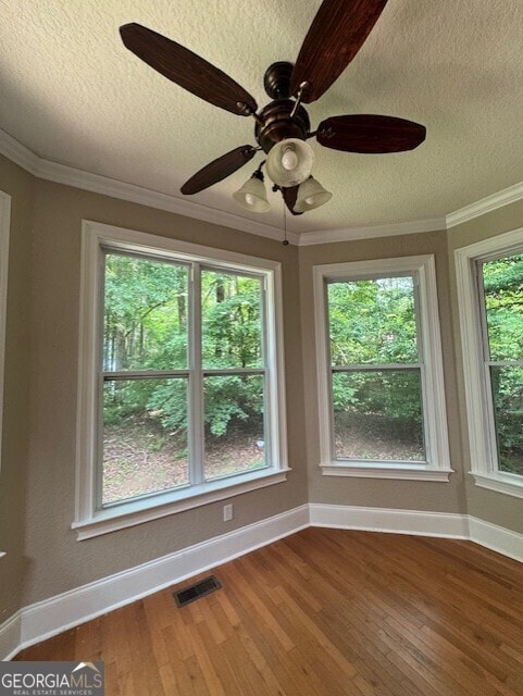 Building Photo - 207 Lakeview Ct