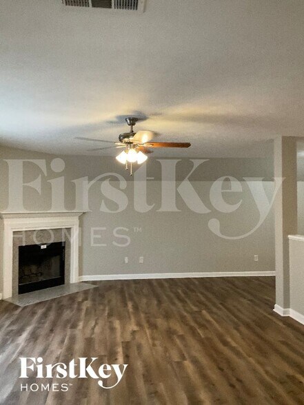 Building Photo - 1219 Mable St SW