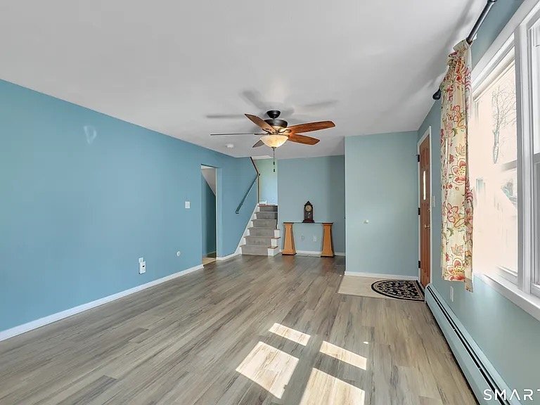 Building Photo - 20 Hill Farm Rd