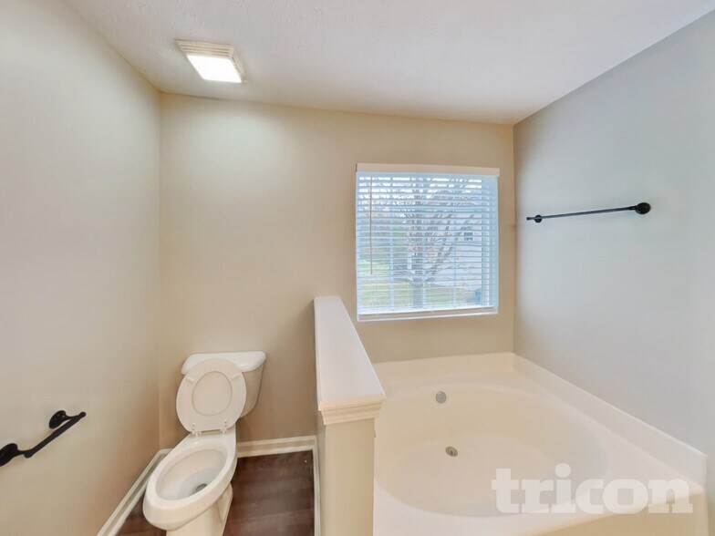 Building Photo - 154 Braxton Park Ln