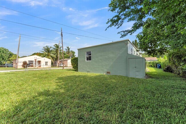 Building Photo - 8096 NW 4th Ave