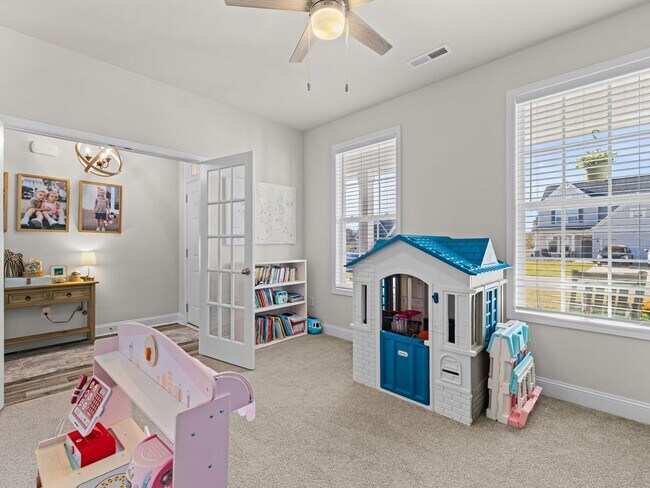 Building Photo - Mimosa Bay Beauty