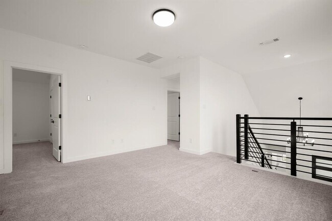Building Photo - 8009 Copper Prairie Bend