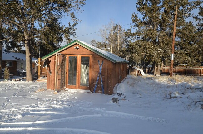 Building Photo - 398 Beaver Creek Rd