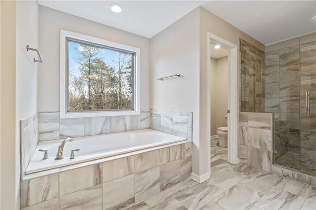 Building Photo - 123 Marlow Dr