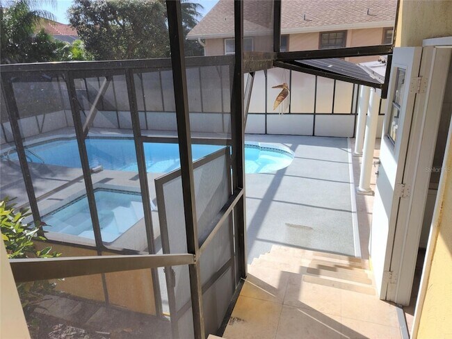 Building Photo - 805 La Guna Dr