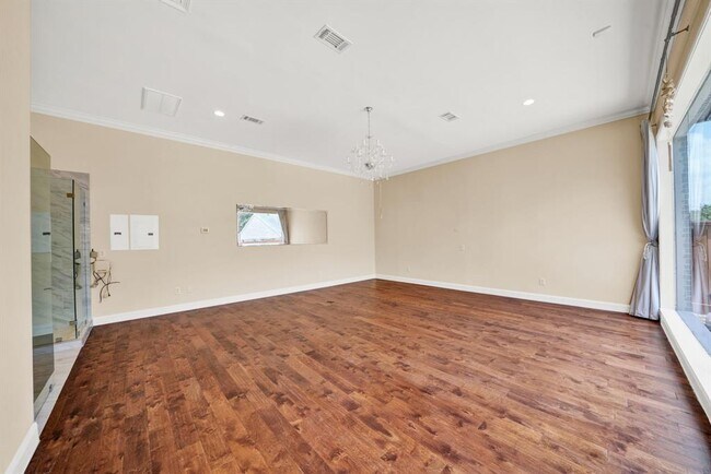 Building Photo - 4317 Willowbend Blvd