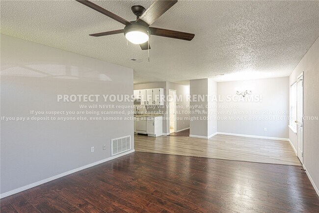 Building Photo - 1682 N Dawn Dr