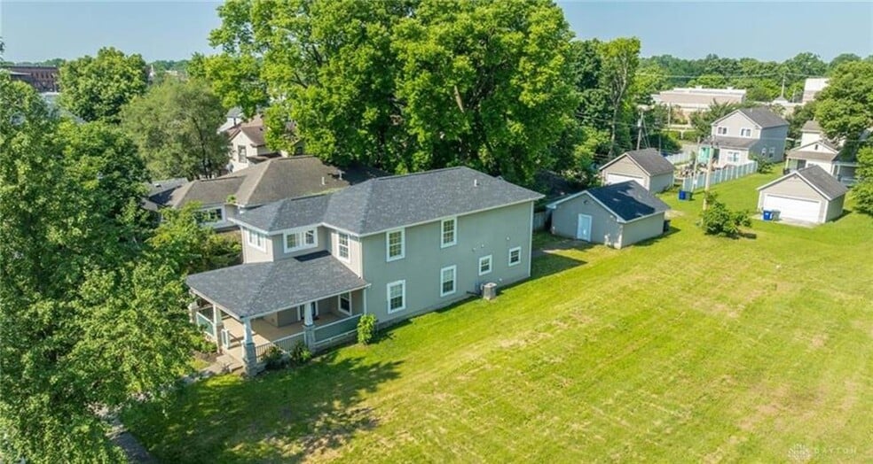 Building Photo - 215 N Williams St