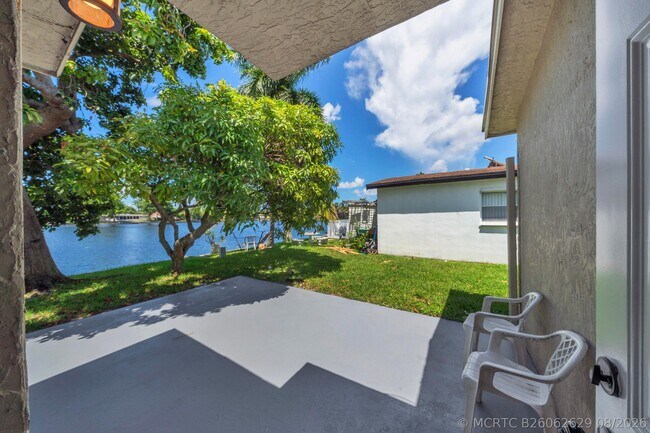 Building Photo - 4921 NW 39th St