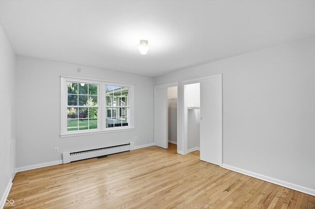 Building Photo - 2922 E Smoky Row