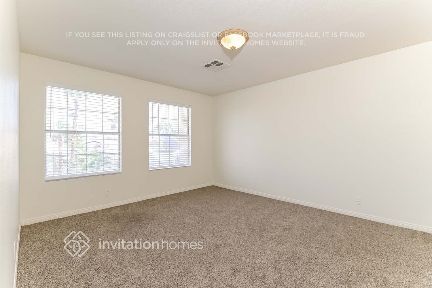 Building Photo - 1321 Sun Copper Dr