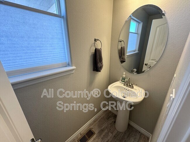 Building Photo - 10451 Wrangell Cir