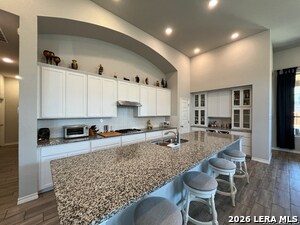 Building Photo - 12318 Upton Park