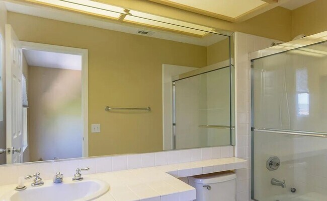 Building Photo - Oak Park 2 story cul-de-sac home