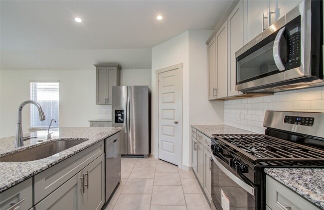 Building Photo - 4930 Natchez Trce