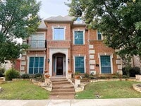 Building Photo - 2215 Longview Rd