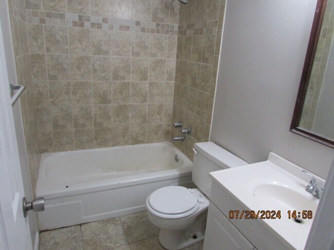 Building Photo - Close to Shaw AFB