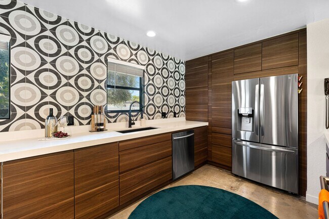 Building Photo - Stylish Fully Furnished Home in Palm Springs - Annual Lease