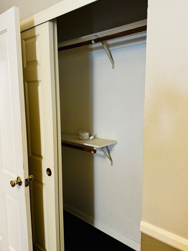 Building Photo - Two Bedroom Home for Rent on Naples Island