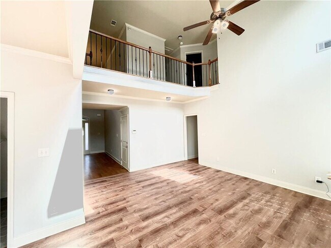 Building Photo - 2620 Village Chase Dr NW