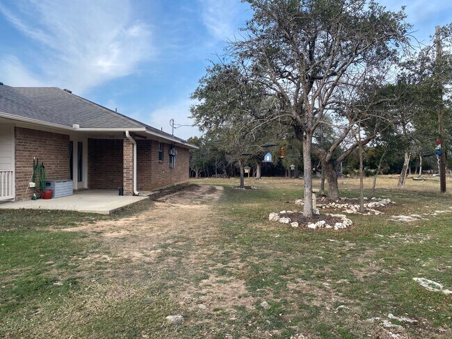 Building Photo - 2 BEDROOM, BELTON ISD