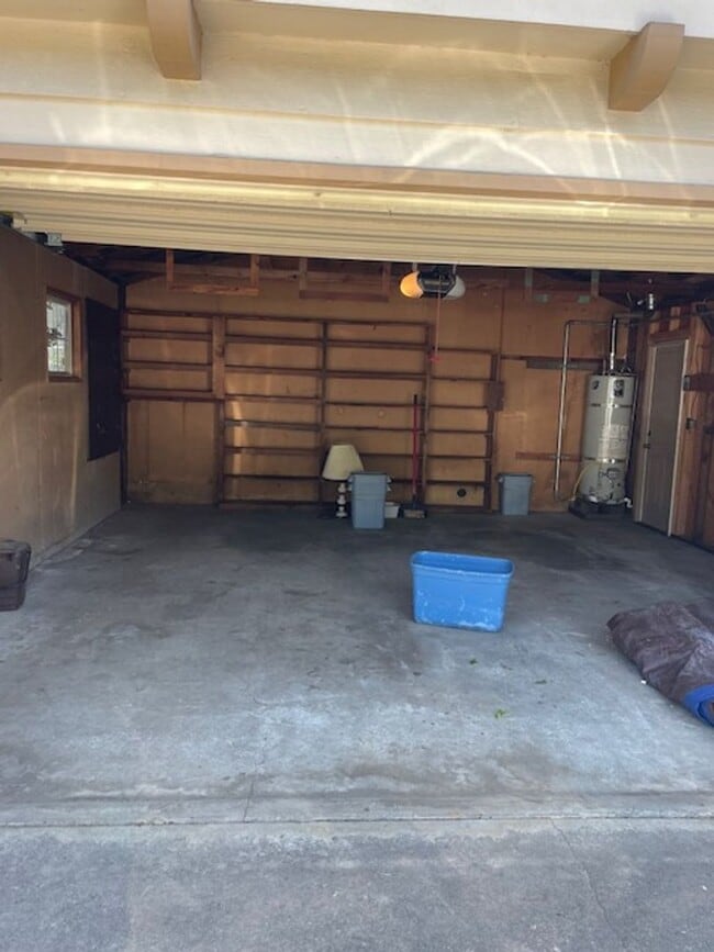 Building Photo - 860 Prospect Hgts