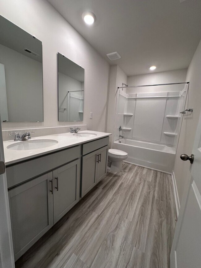 Building Photo - Brand-New 5-Bedroom Home in the Hamptons at Hickory with Modern Upgrades & Move-In Ready Comfort