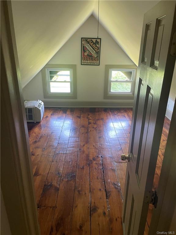 Building Photo - 26 High St