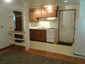 Building Photo - Gaylord Street Apartments