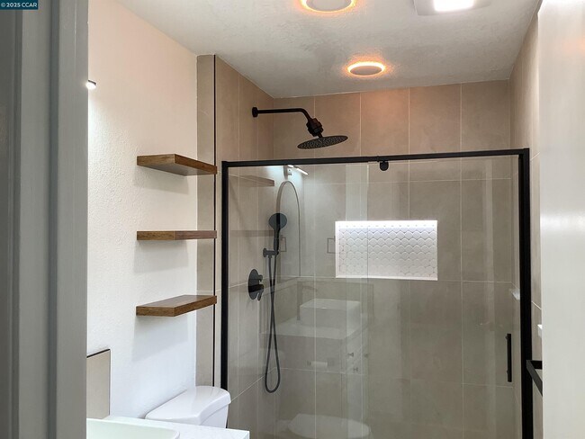 Building Photo - 2265 Jacqueline Dr