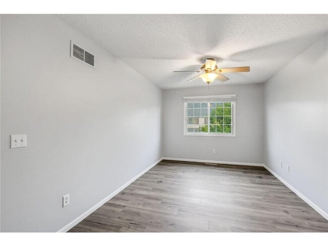 Building Photo - 17678 96th Ave N