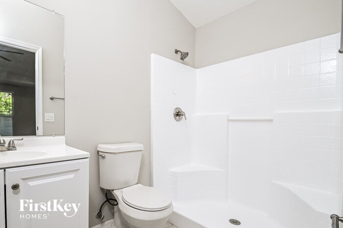 Building Photo - 8457 Quarter Horse Dr