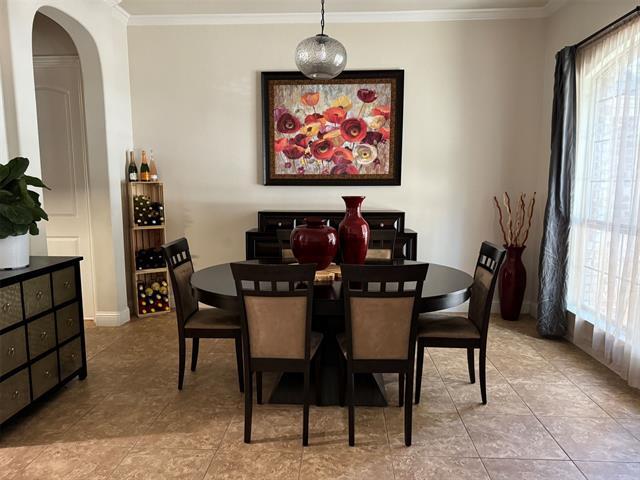 Building Photo - 303 Dorset Ct