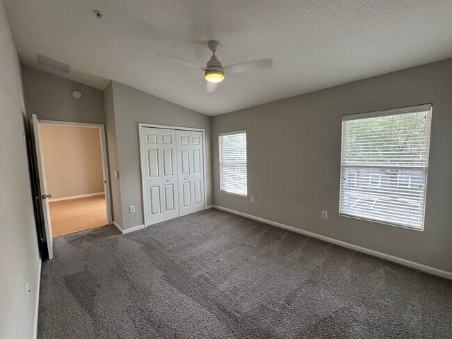 Building Photo - 6069 Maggies Cir