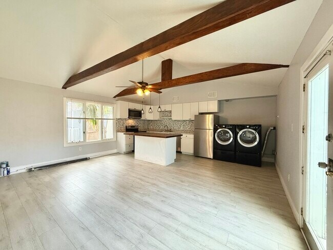Building Photo - 1436 San Juan Ct