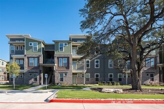 Building Photo - 104 Bettie Mae Wy