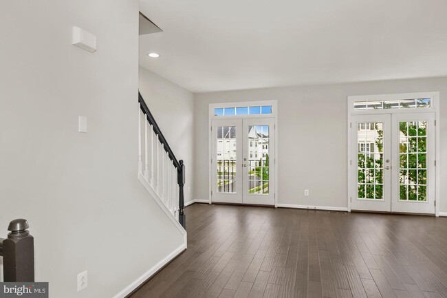 Building Photo - 22987 Eversole Terrace
