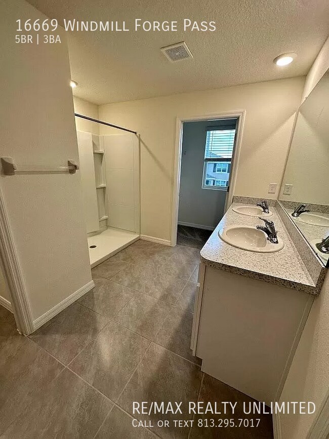 Building Photo - 16669 Windmill Forge Pass