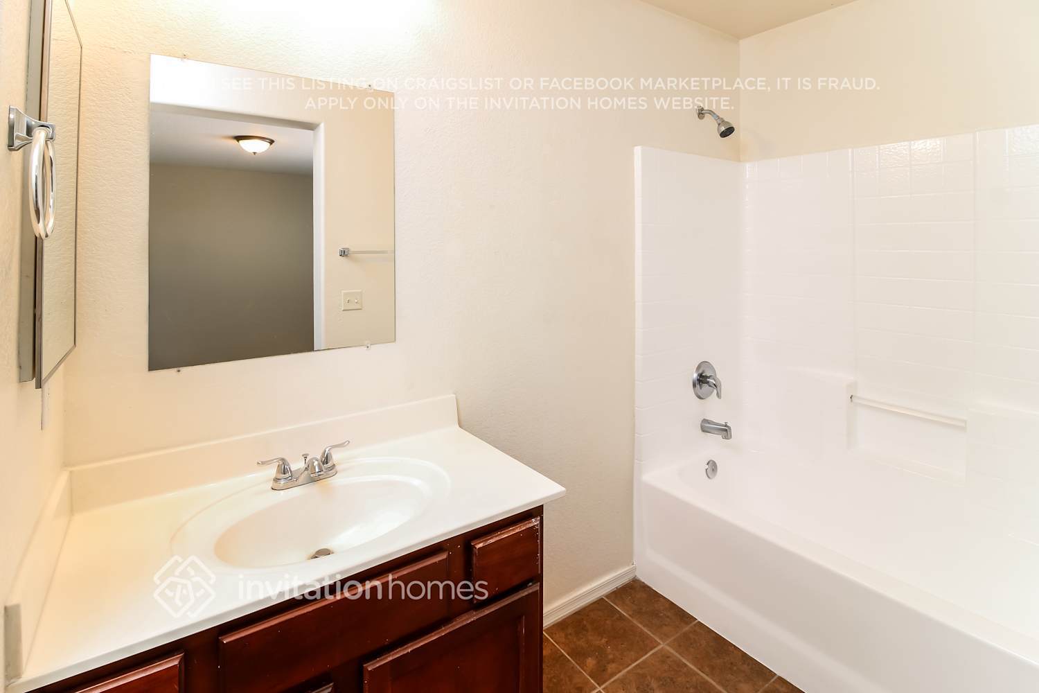 Building Photo - 19464 N Smith Dr