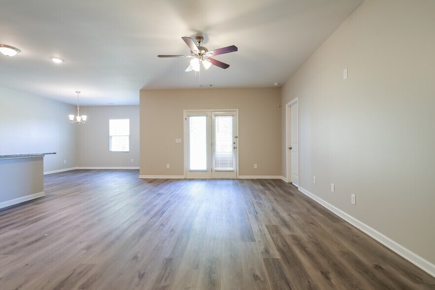 Building Photo - 29 Alexander Ln