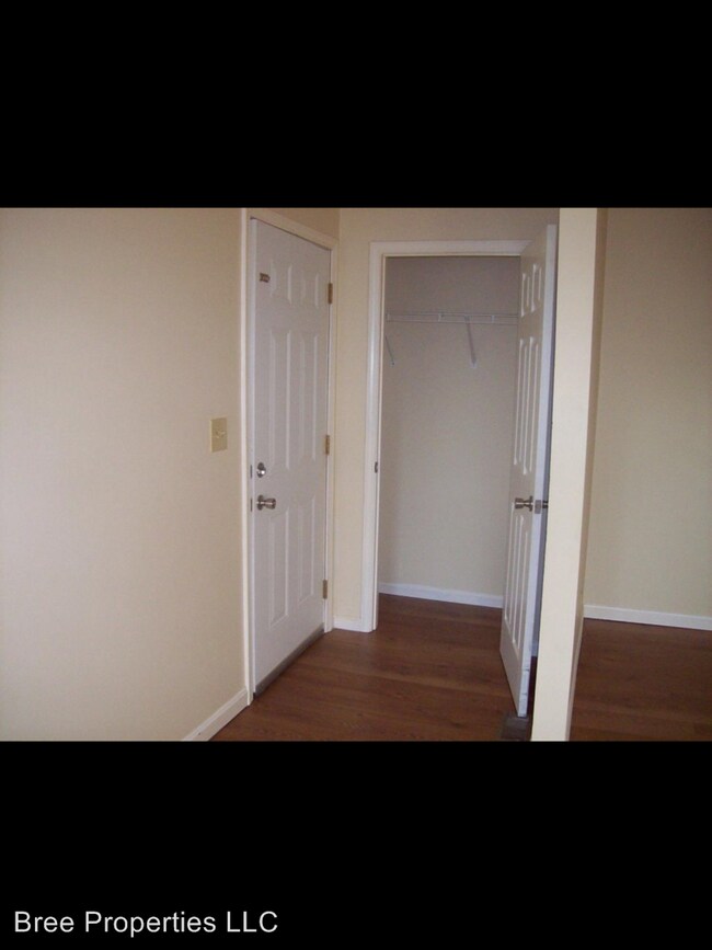 Building Photo - 208 Mill Creek Rd