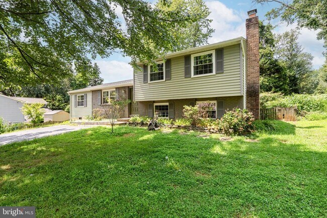 Primary Photo - 9802 Brightlea Dr