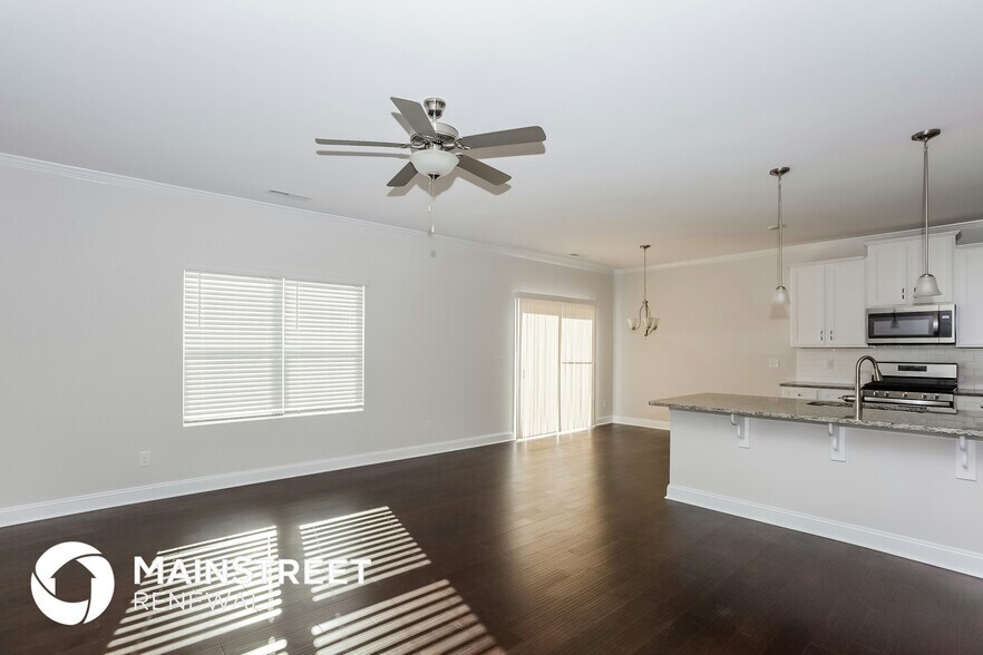 Building Photo - 4358 Hornyak Dr